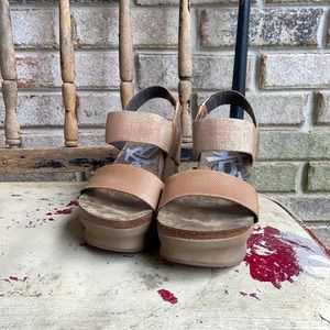 OTBT wedge sandals 6